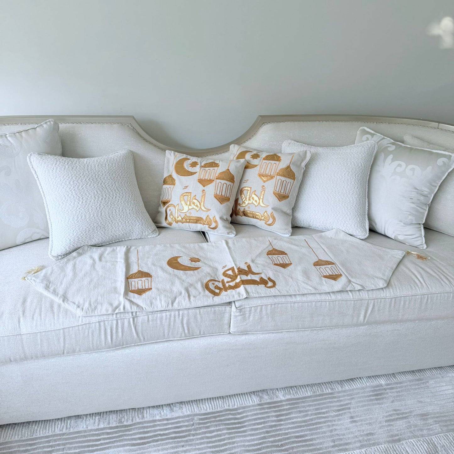 Two pillow case and runner gold Ahln Ramadan