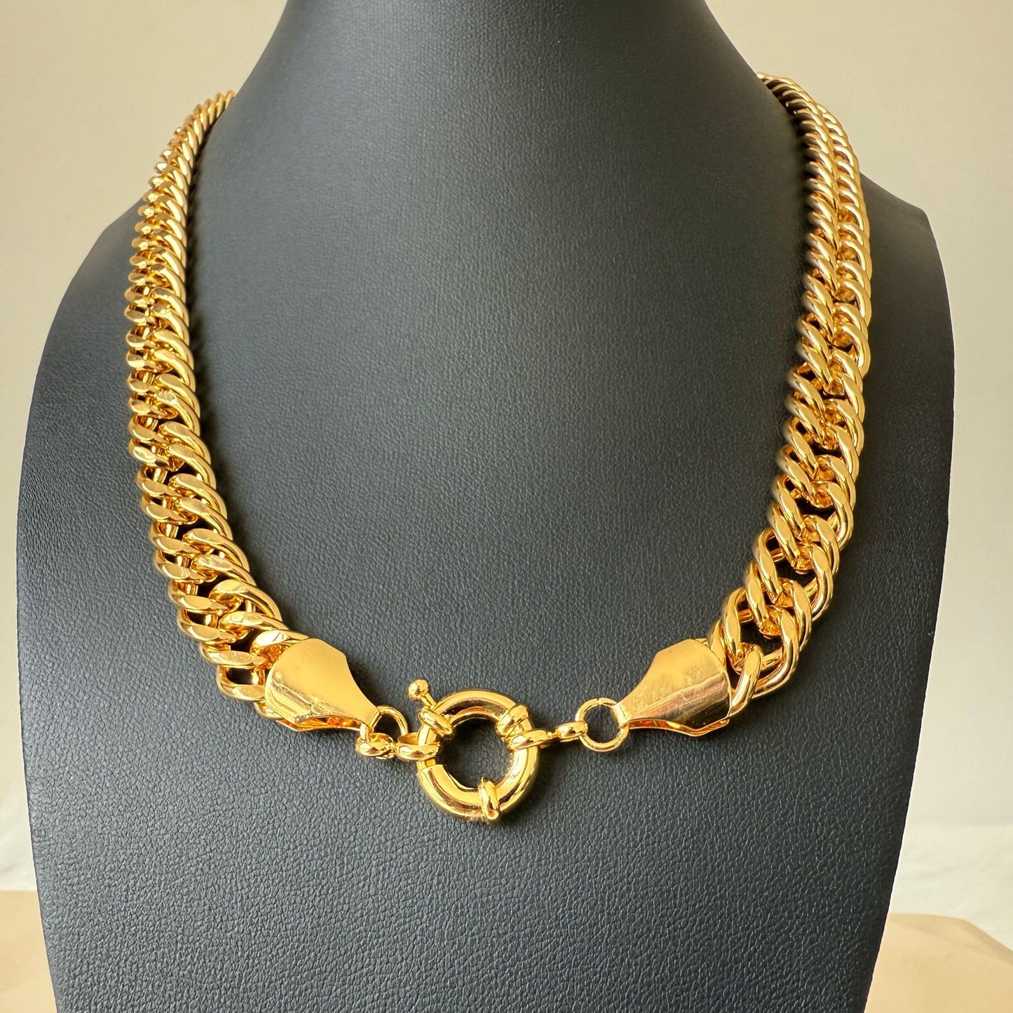 Necklace - Gold simple chain