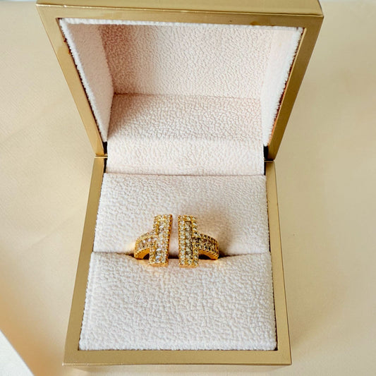 خاتم مقاس 7/9 - خاتم ذهبي مرصع بالزركون من الجانبين