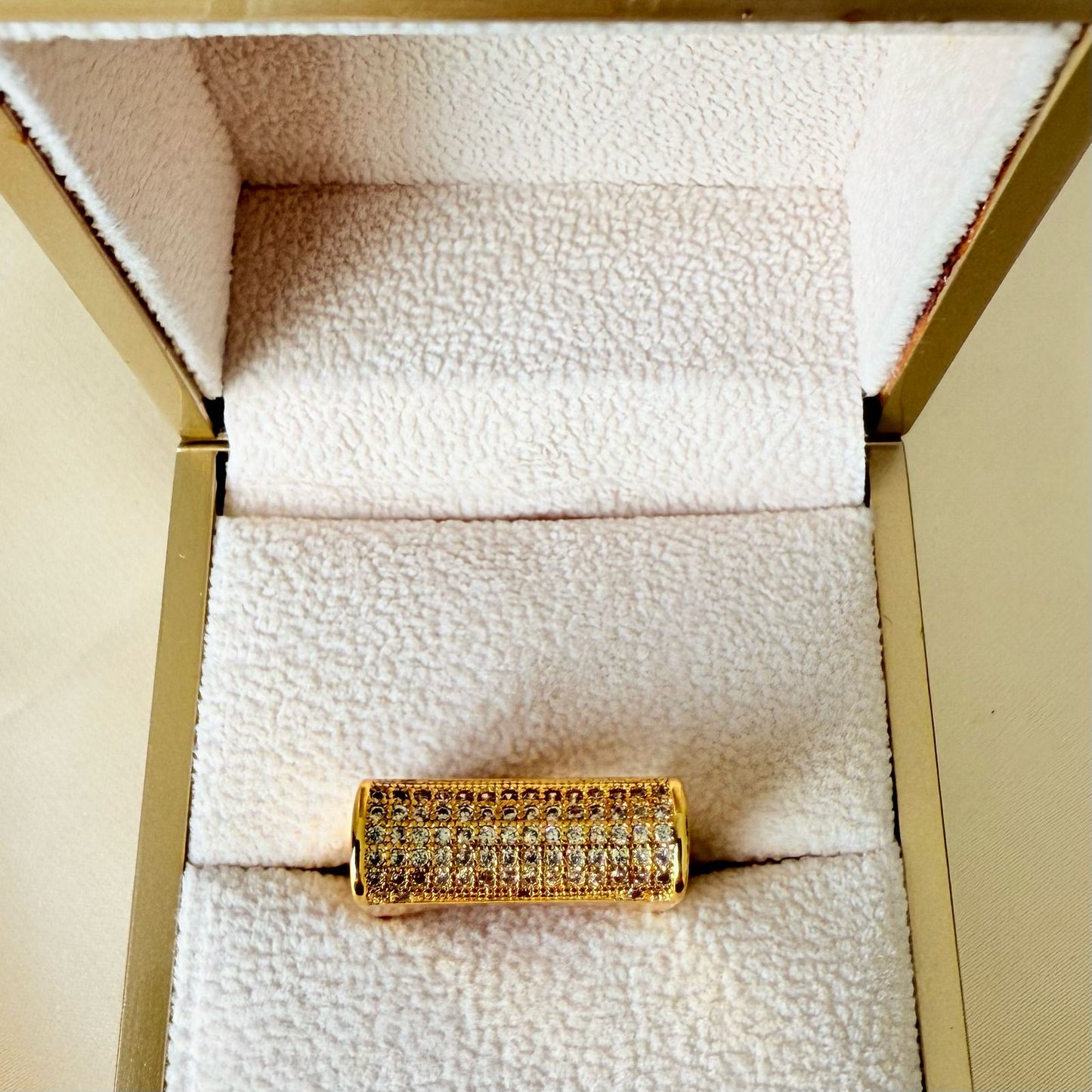 مقاس الخاتم 6/7/8/9 - خاتم عريض مرصع بالزركون الذهبي