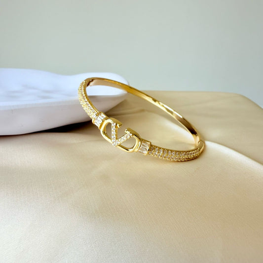 Bracelet - Gold-plated bangle letters with stones