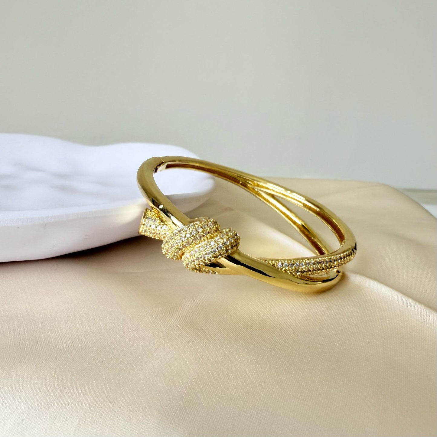 Bracelet - Gold-plated bangle knot double row hinged