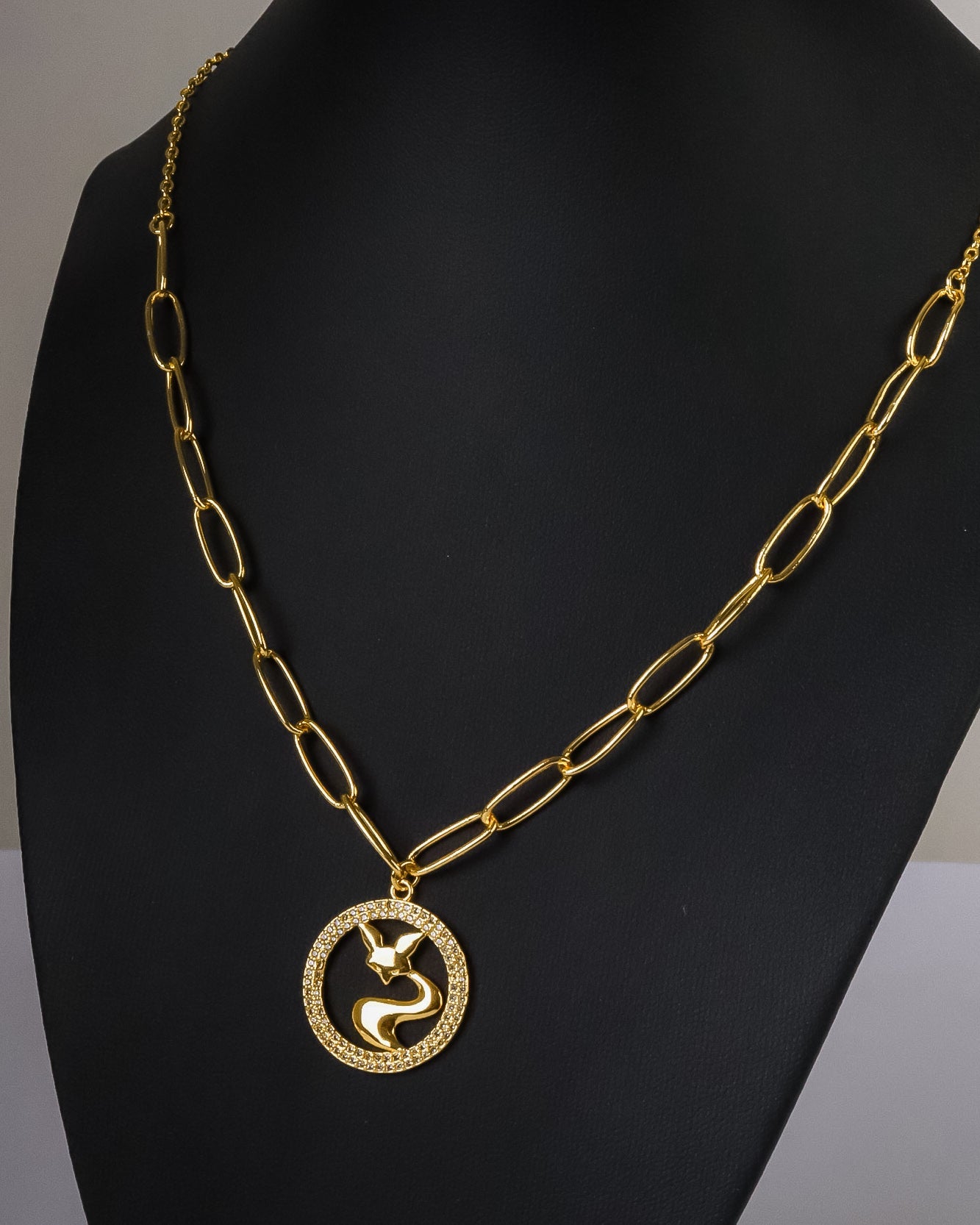 Necklace - Gold cat with Zircon stones circle