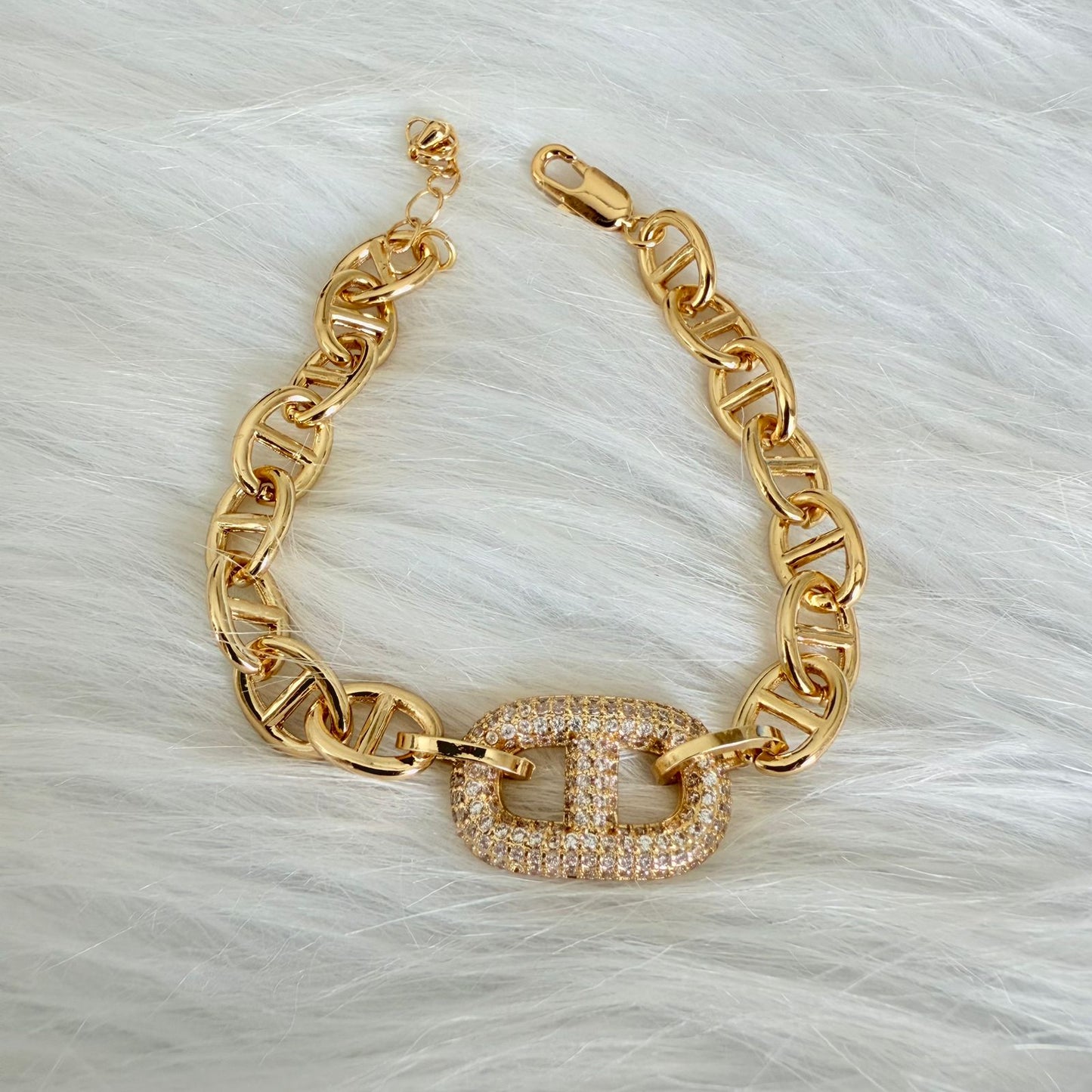 Bracelet - new shape chain with zircon one