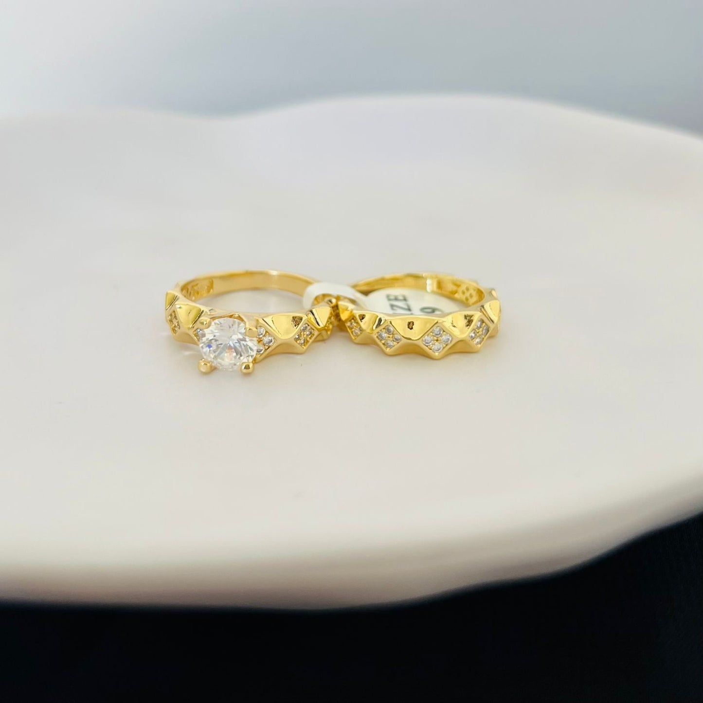 Ring - Two Gold rings zigzag