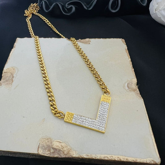 Necklace - Stainless steel big V zircon shape