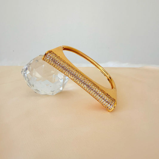 Bracelet - Gold open wide bangle with zircon