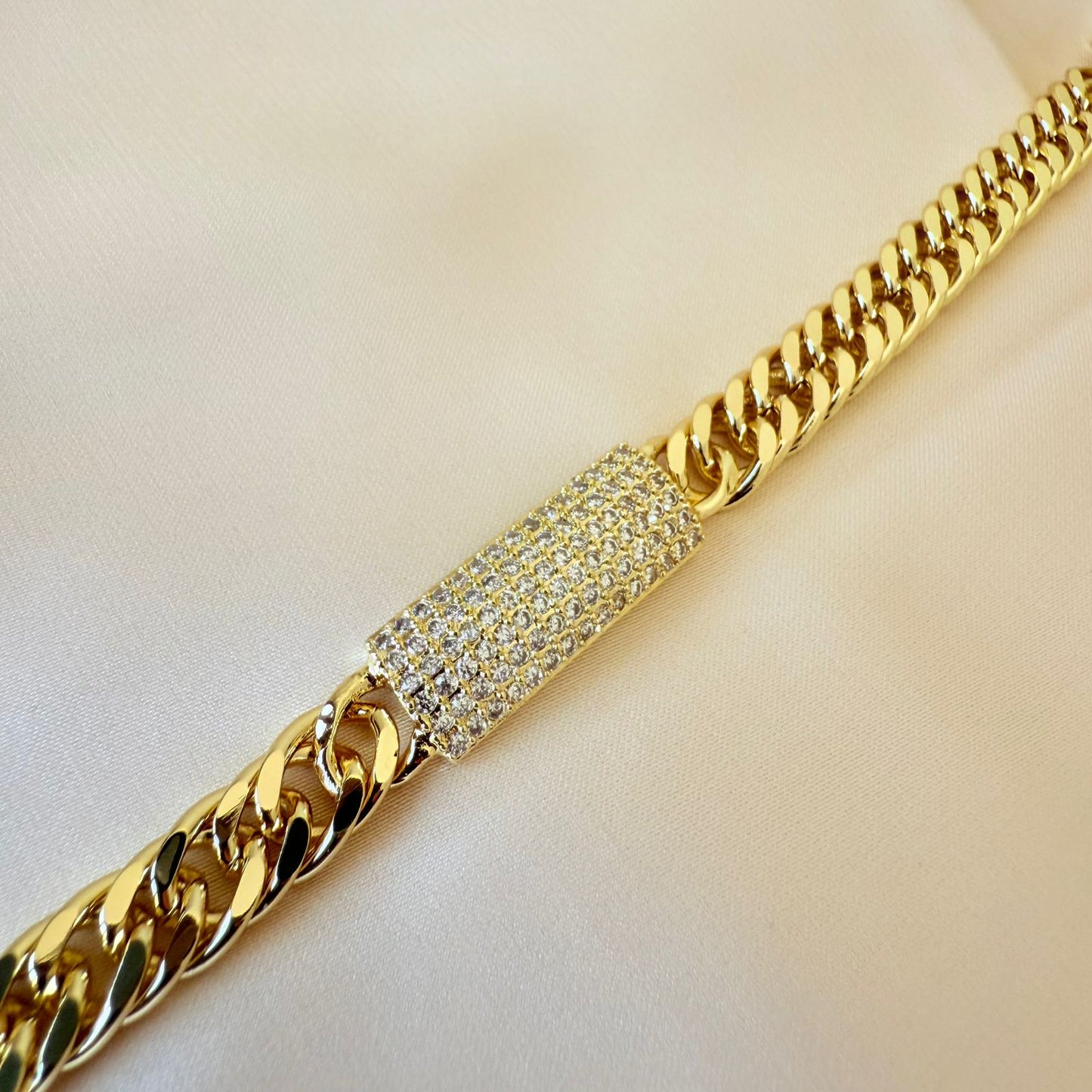 Bracelet - Gold-plated bracelet chain with zircon oblong