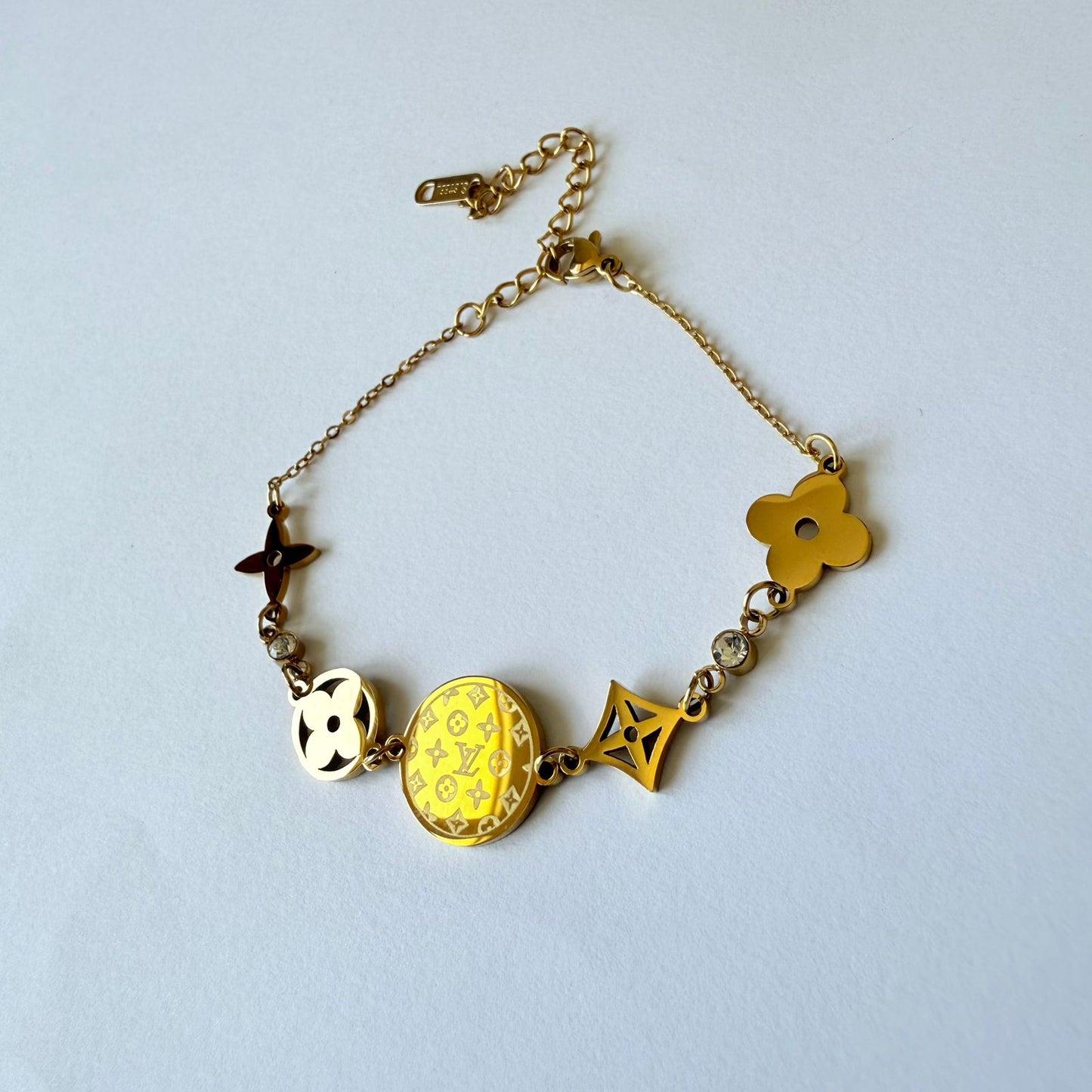 Stainless steel- bracelet Gold circle and shapes