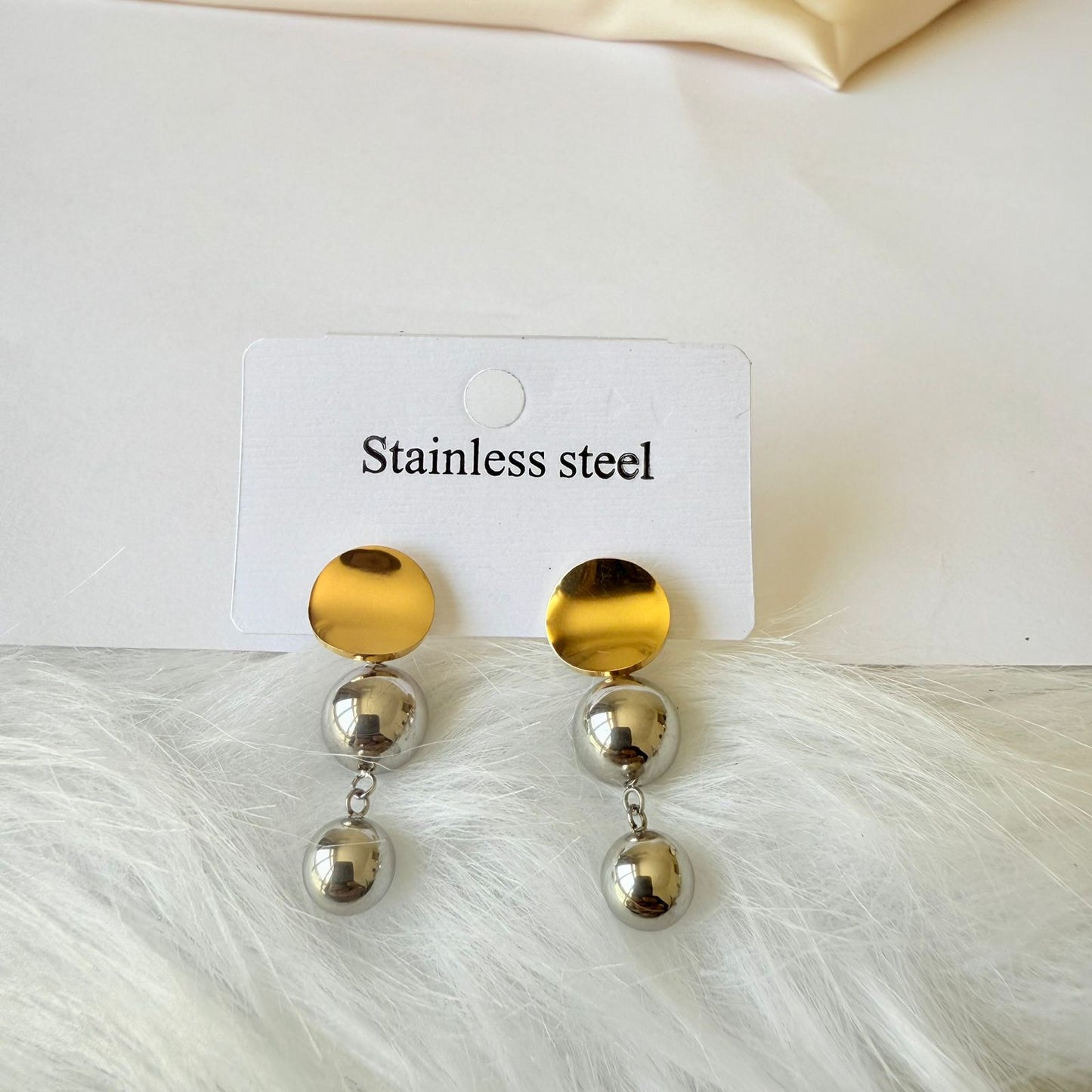 Earrings - Stainless steel new design silver-gold balls